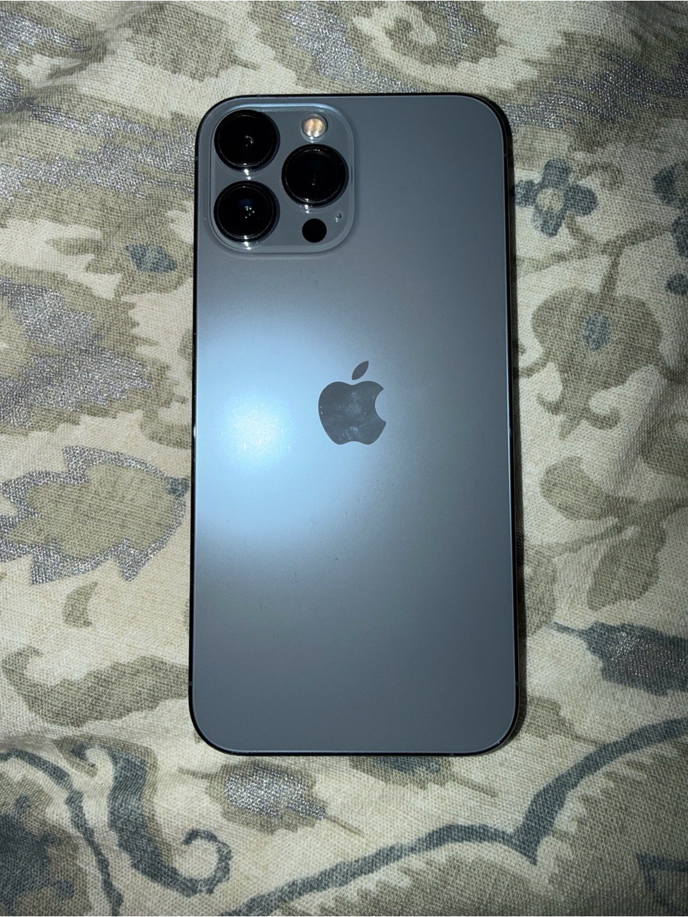 Apple iPhone 13 Pro Max - Sierra Blue